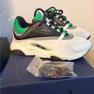 Dior Men's Sneakers in Black, Green, and White